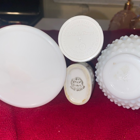 4 collectable vintage empty perfume bottles  irice , Avon and l’air du temps - Picture 4 of 9